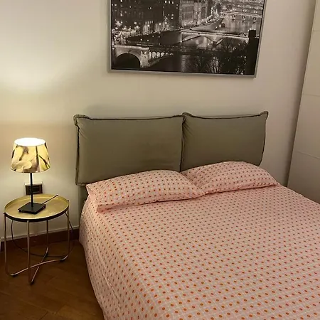 Apartment Ponte Vecchio-old Bridge-apartment Piazza Pitti Florence