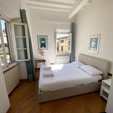 Ponte Vecchio-old Bridge-apartment Piazza Pitti * Florence
