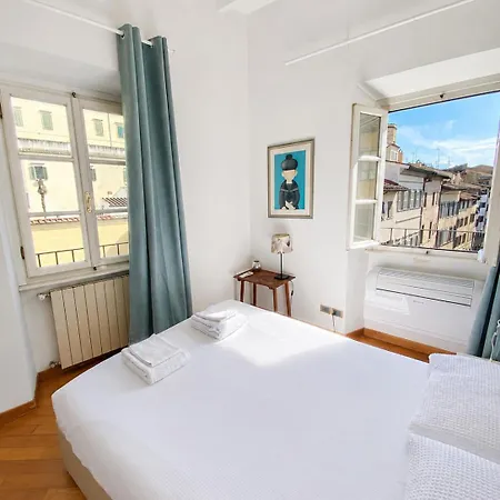Ponte Vecchio-old Bridge-apartment Piazza Pitti